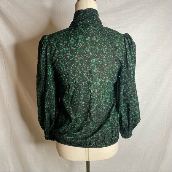 Alice + Olivia silk blend blouse tie neck bow long sleeve printed smocked - Picture 4 of 6